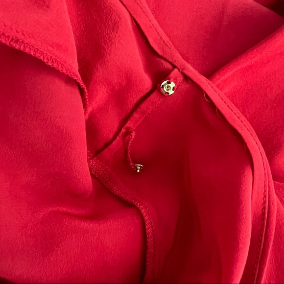 DIANE VON FURSTENBERG One Sleeve Red Blouse 100% Silk Size 0 - Picture 7 of 9